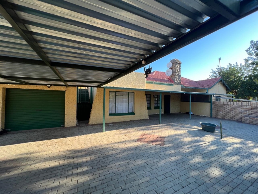  Bedroom Property for Sale in Herlear Northern Cape